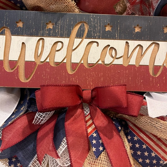 Patriotic WREATH “WELCOME” Red, White and Blue wreath 24” Memorial Day July 4th - Picture 5 of 8